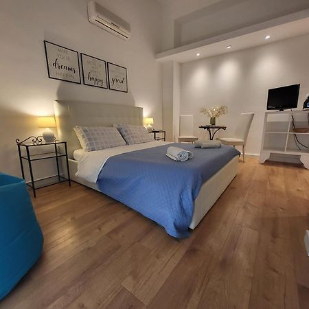 Living Cagliari Bed & Breakfast Dış mekan fotoğraf