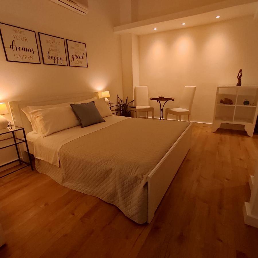 Living Cagliari Bed & Breakfast Dış mekan fotoğraf