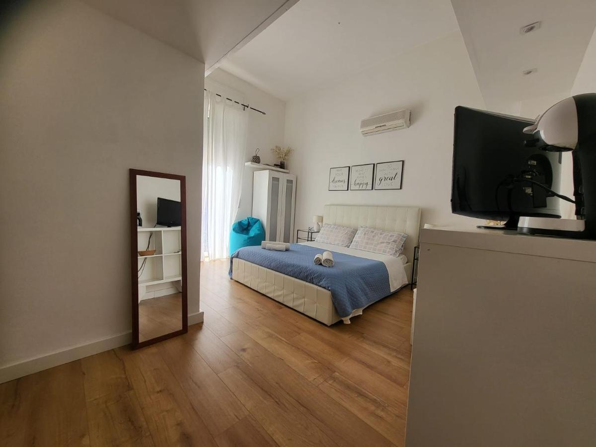 Living Cagliari Bed & Breakfast Dış mekan fotoğraf