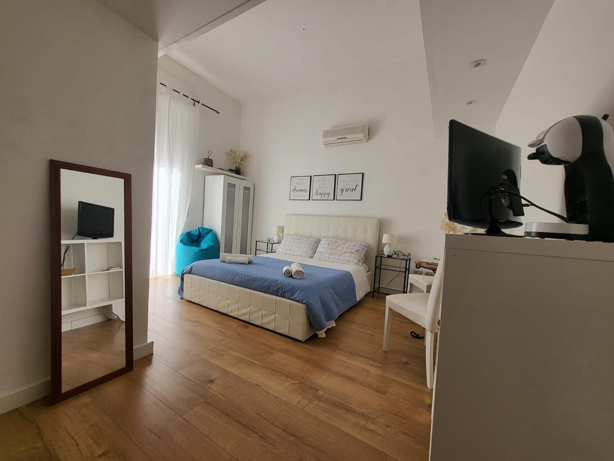 Living Cagliari Bed & Breakfast Dış mekan fotoğraf