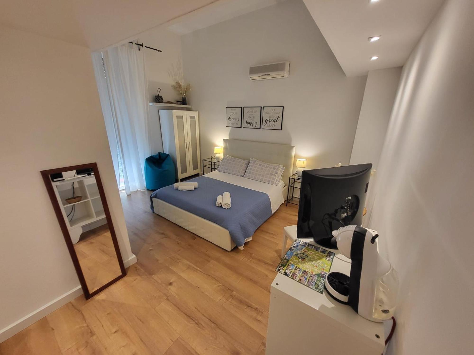 Living Cagliari Bed & Breakfast Dış mekan fotoğraf