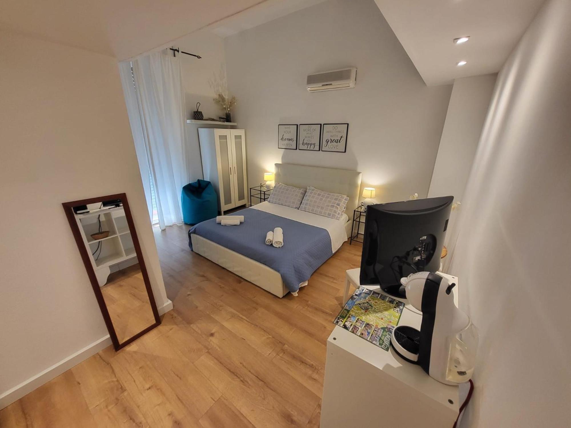 Living Cagliari Bed & Breakfast Dış mekan fotoğraf